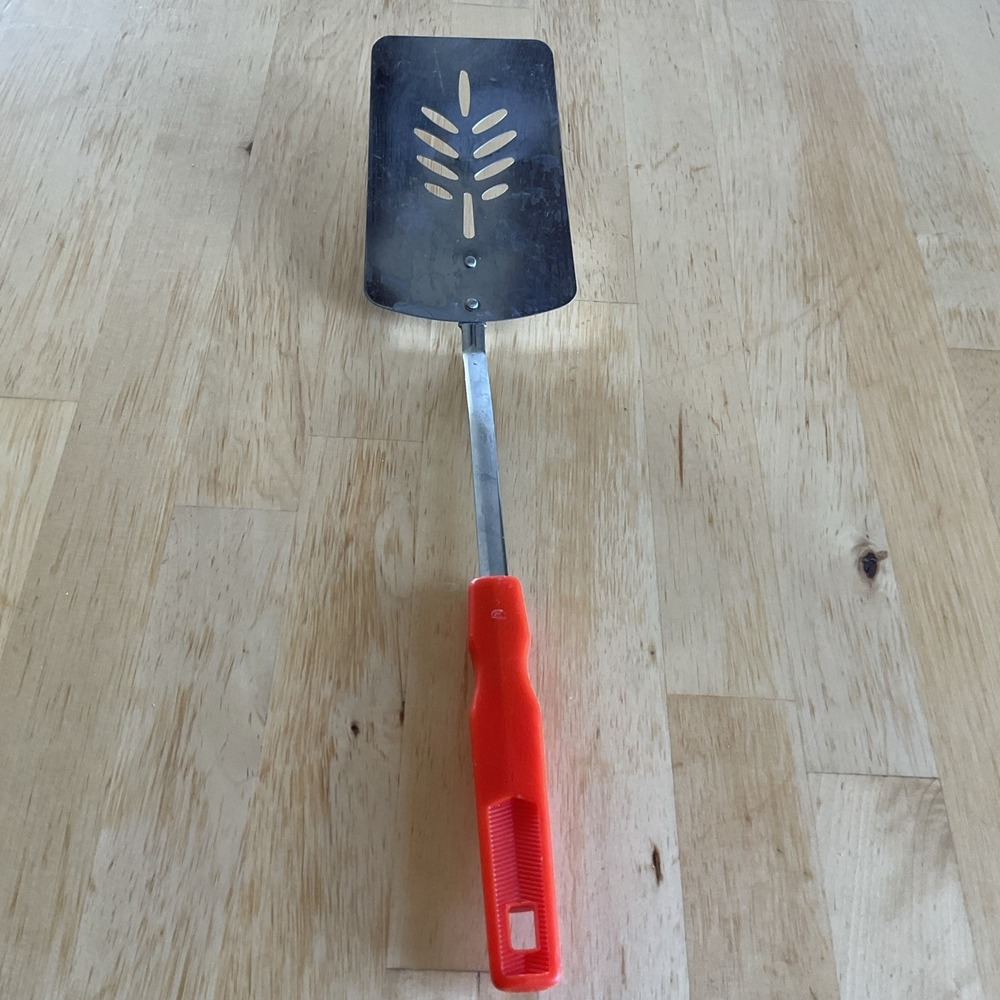 Unbranded‎ Slotted  Spatula red orange Plastic Handle 12" Japan Gently Used